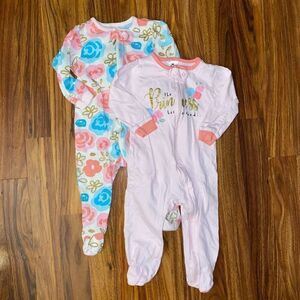 5 For $25 Gerber Pink and Blue Floral Zipper Footies Baby Size 6-9 Months